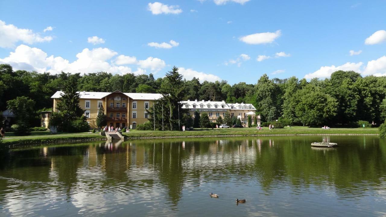 Apartament Parkowy Nałęczów Exterior foto